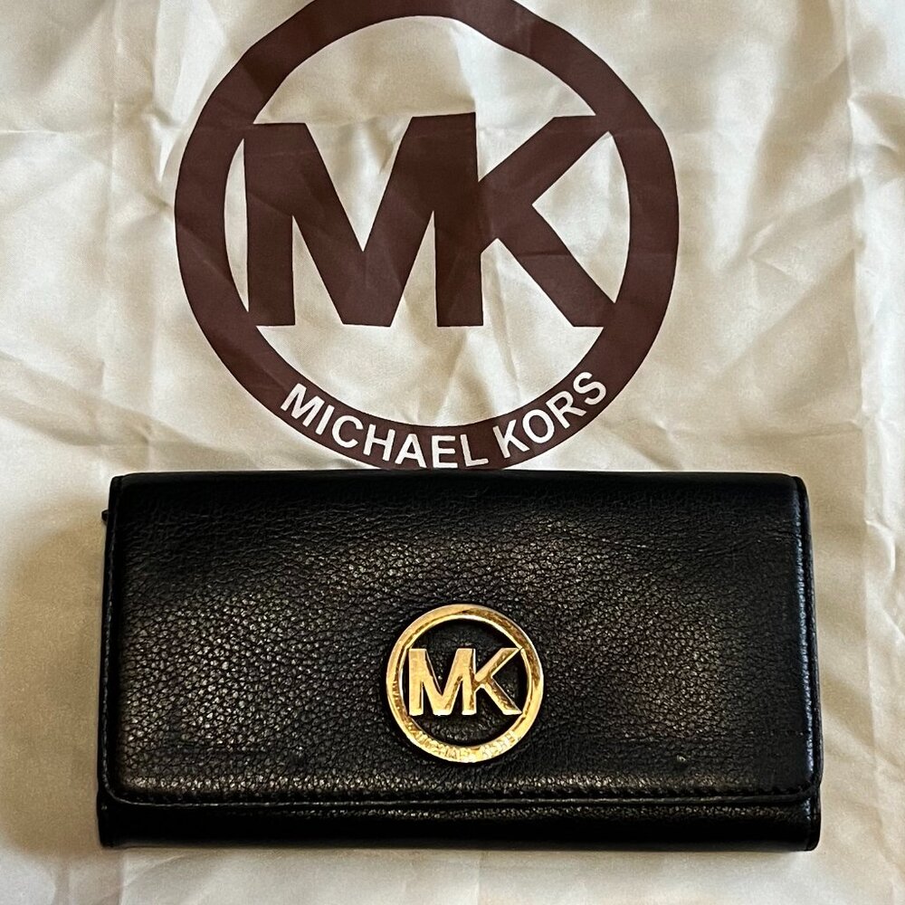 Michael Kors wallet